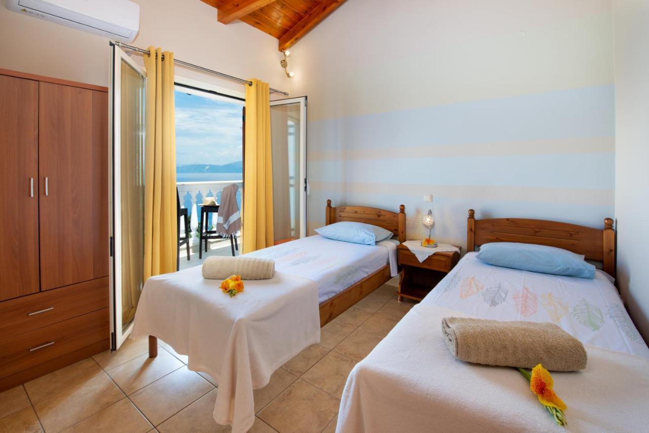 Villa Avgerini Paxos Gaios Bagian luar foto