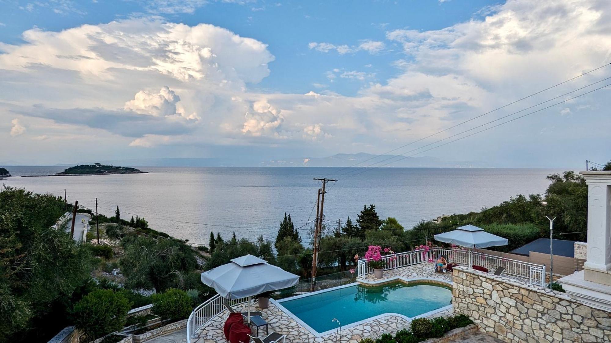 Villa Avgerini Paxos Gaios Bagian luar foto